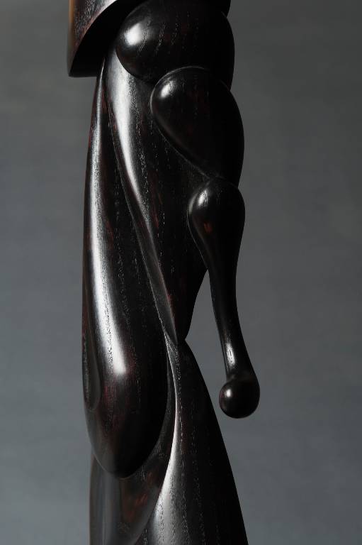 detail of the carved ash wood at the front of the piece