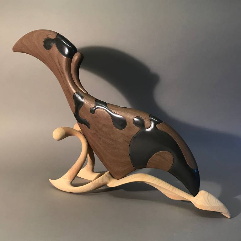 Relaxed Form - a sculpture by Misti Leitz